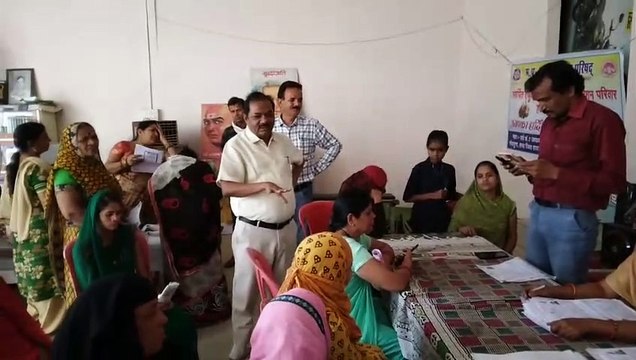 पोर्टल का सर्वर दे रहा धोखा, वापस लौट रहीं हितग्राहीं