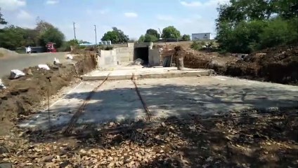 अधूरा पड़ा 1.75 करोड़ का रेलवे अंडरब्रिज