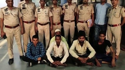 साइरन बंद कर मोबाइल टावर से बैटरी चोरी, लग्जरी कार में पहुंची कबाड़ी के पास