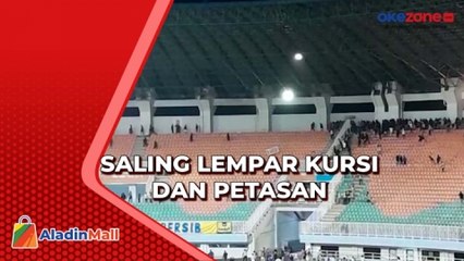 Ricuh Suporter Saling Lempar Kursi dan Petasan dalam Pertandingan Persib VS Persis