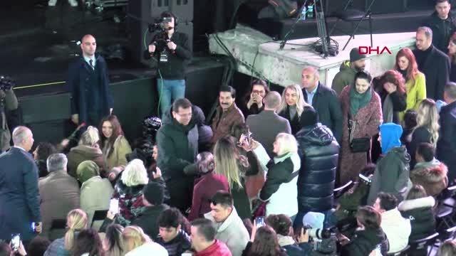 İSTANBUL-HARBİYE CEMİL TOPUZLU AÇIK HAVA TİYATROSU SEZONU DEPREMZEDELER İÇİN ERKEN AÇTI