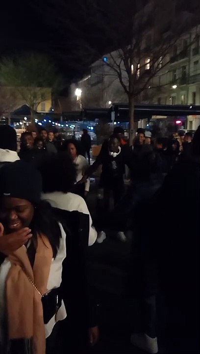 Bonne Année 2023  La seule Animation à Grenoble  Happy New Year  #france #2023 #happynewyear (57)