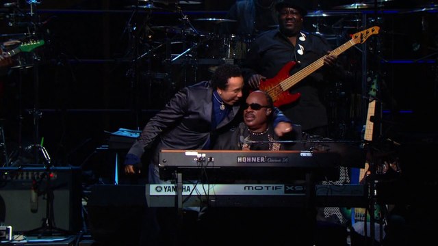09- Stevie Wonder - The Tracks of My Tears with Smokey Robinson