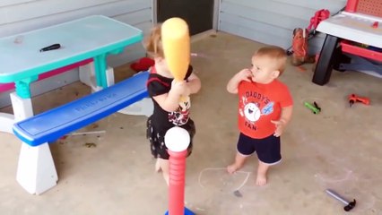 Funniest Baby Family Moments -  Funny Baby Video