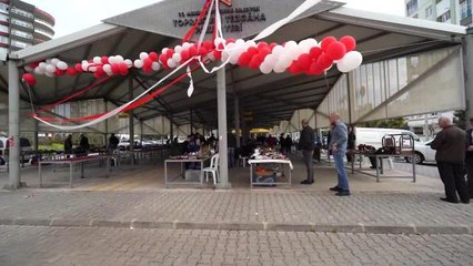 Mersin'in İlk 'Antika Pazarı' Vatandaşları Geçmişe Götürüyor