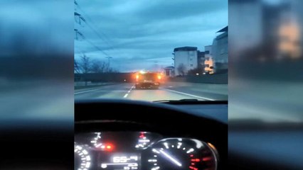 Sultangazi'de çöp kamyonlarının tehlikeli yolculuğu