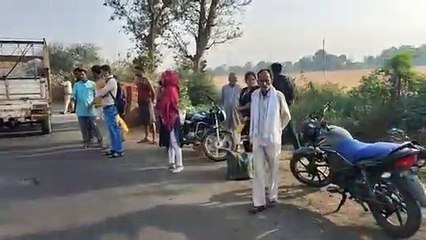 कार बस की टक्कर में मामा-भांजी की दर्दनाक मौत- देखें वीडियो