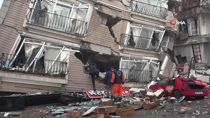 Depremzedeler yaşadıklarını unutamıyor: "Her gün o deprem saati geldiği zaman direkt uyanıyorum"