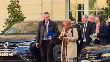 Retraites - Regardez l'arrivée des leaders des huit organisations syndicales à Matignon pour la rencontre prévue ce matin avec la Première ministre Elisabeth Borne - VIDEO