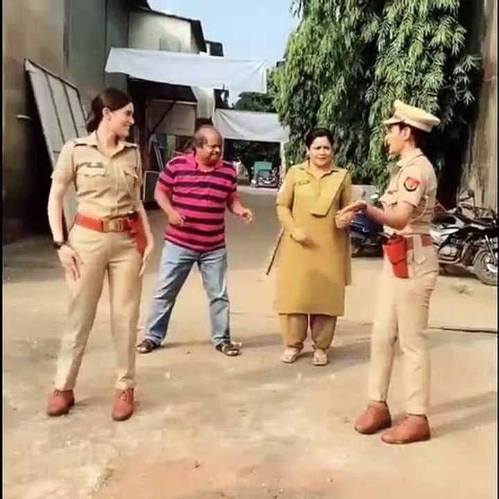 Maddam Sir's Cast Dancing with all heart _ Yukti Kapoor _ Bhavika Sharma _