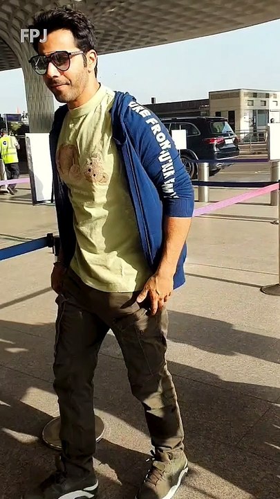 Varun Dhawan Spotted At Mumbai Airport