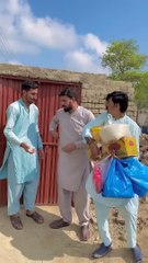 Free Rashan ki waja sy Ghareeb ka bura hal ho gia