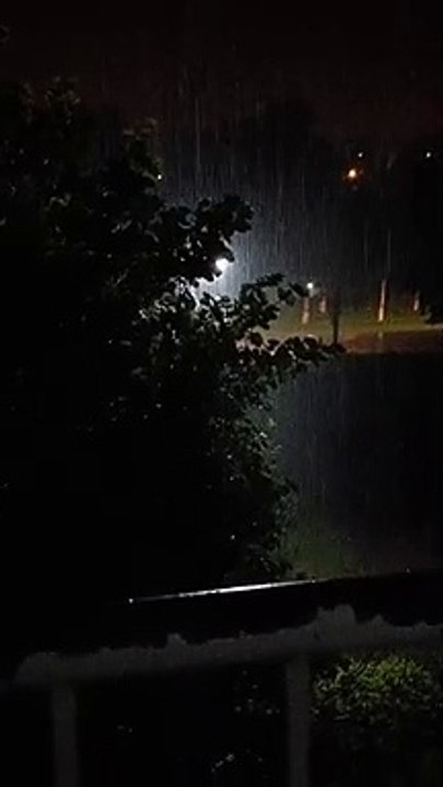 Nigjt Rain