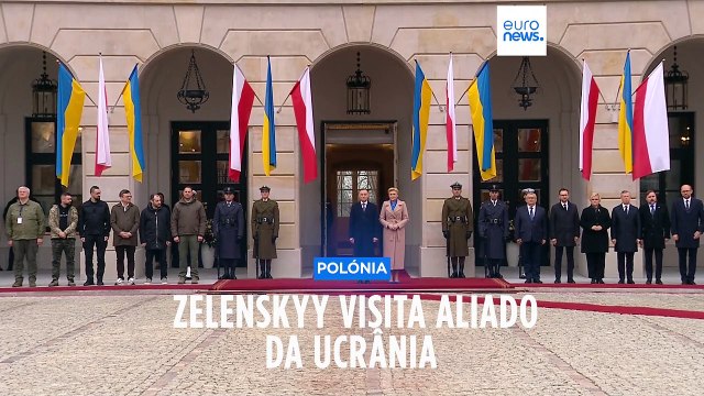 Volodymyr Zelenskyy visita Polónia em clima de contestação