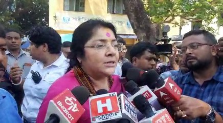 রিষড়াকাণ্ডে  স্মারকলিপি জমা দিয়ে হিন্দুদের একজোট হওয়ার আহ্বান সাংসদ লকেটের | Oneindia Bengali