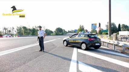 Lucca, appalto truccato nella fornitura di mezzi per raccolta rifiuti