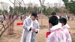 شاهد: رئيس الصين يحفر ويغرس ويسقي الأشجار ضمن حملة تشجير في بكين