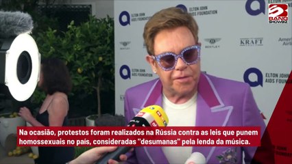 Vladimir Putin é fã de Elton John e tem amigos gays, conta ex-editor da BBC