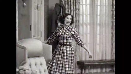 Bruja Escarlata y Visión _ Tráiler oficial en español _ Disney (720p)