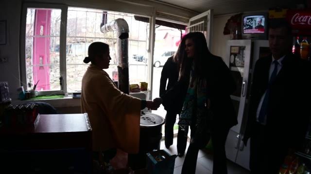 Yozgatlı Sanayici ve İşadamları Derneği, Bir Mahalle Bakkalının Veresiye Defterini Satın Alarak Vatandaşların Borcunu Kapattı