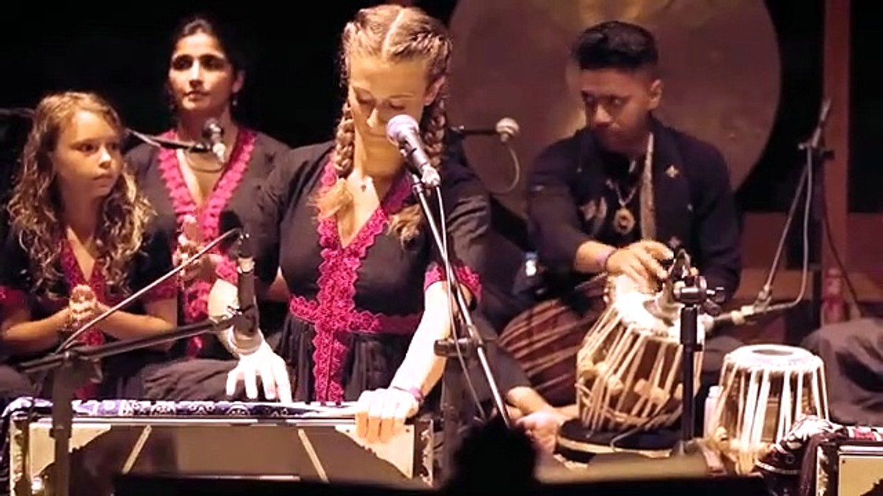 Tajdar-e-Haram | Ilahi Women's Qawwali | Tahir Faridi & Kash Qalandar