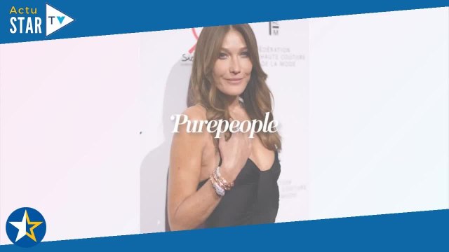 Carla Bruni : Giulia, adorable poupée aux cheveux longs interminables, prise en flagrant délit de