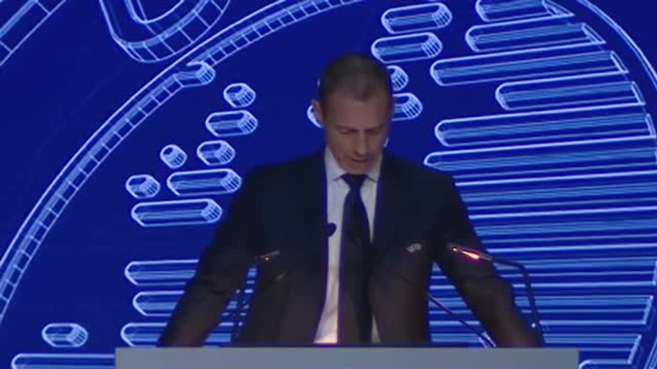 Ceferin: 'Toll, dass noch niemand aus Scham starb'