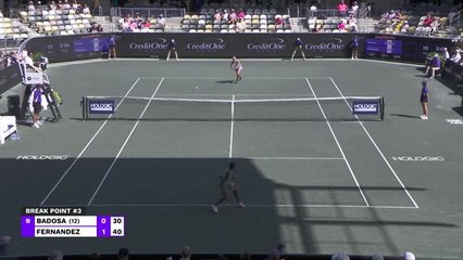 Badosa triumphiert über Fernandez in Charleston – Spannender Zweisatz-Kampf 🏆