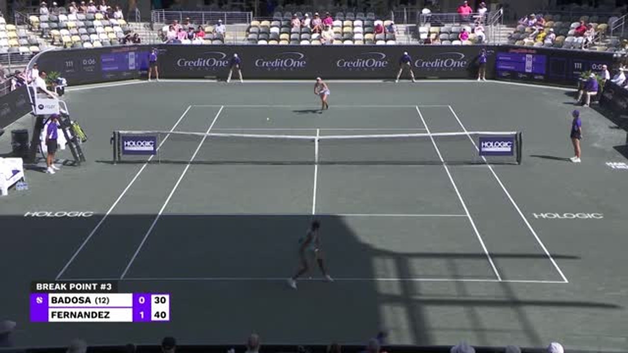 Highlights: badosa besiegt fernandez in charleston