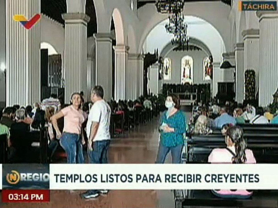Feligreses celebran tradiciones religiosas de Semana Santa en el estado Táchira