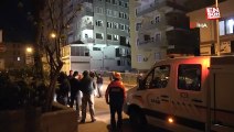 Diyarbakır'da ağır hasar gören binada çökme yaşandı