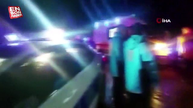 Kayseri'de deprem bölgesinden dönenleri taşıyan otobüs devrildi: 3 ölü 14 yaralı