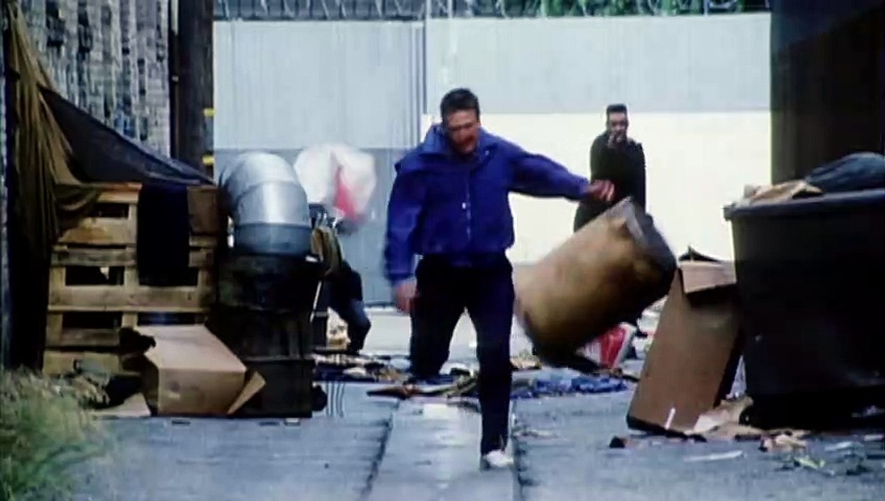 Les Visiteurs du futur Bande-annonce (EN)