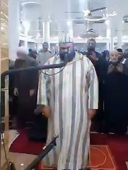 Descargar video: Imam sahib Ky sath bili doran taraweeh