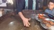 Hands in Boiling Oil 2nd part|| See the trick of shopkeeper using hands for frying food