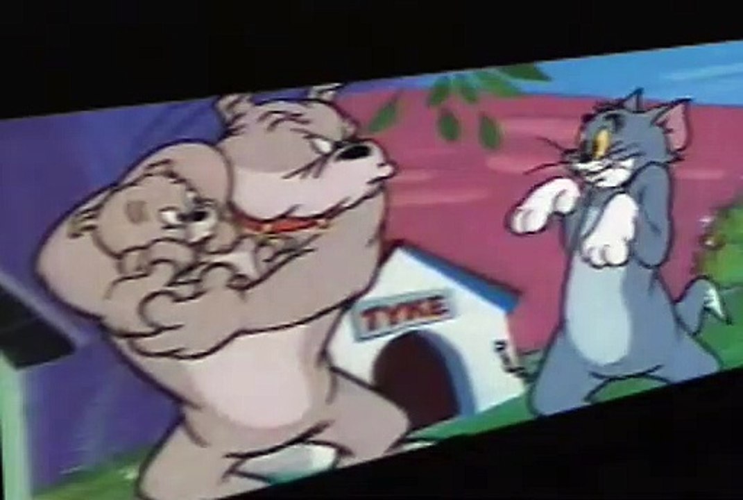 Tom and Jerry Tom and Jerry E105 – Tops with Pops