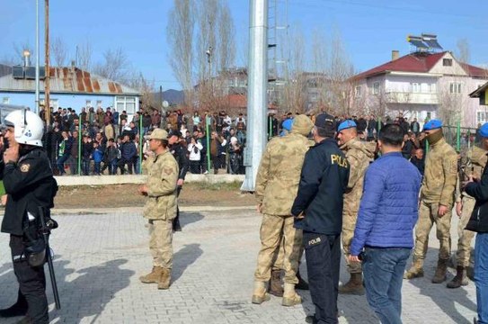 Amatör maçta olaylar çıktı, polis TOMA ile müdahale etti