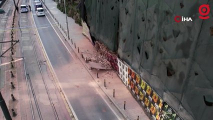 Beyoğlu'nda bir kısmı çöken 5 katlı metruk bina havadan görüntülendi