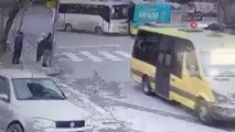 Freni patlayan minibüs, İETT otobüsüne böyle çarptı: 6 yaralı