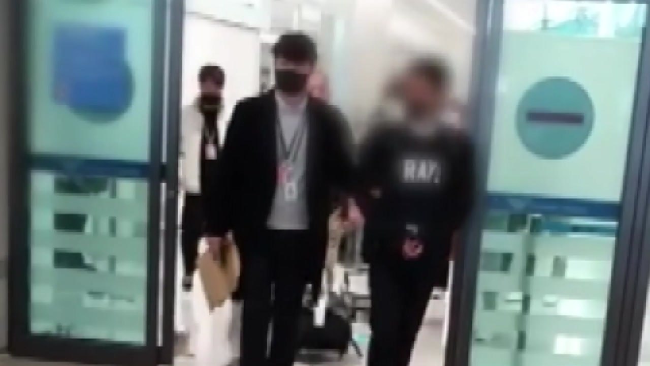 은행 직원 사칭해 2억 뜯은 보이스피싱 총책 구속 기소 / YTN