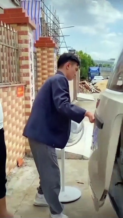 Chineses fuuny failure prank(comedy)