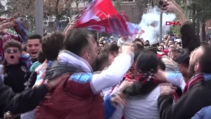 SPOR Trabzonspor'da fırtına dindi; taraftarda 'ayrılık rüzgarı' kaygısı