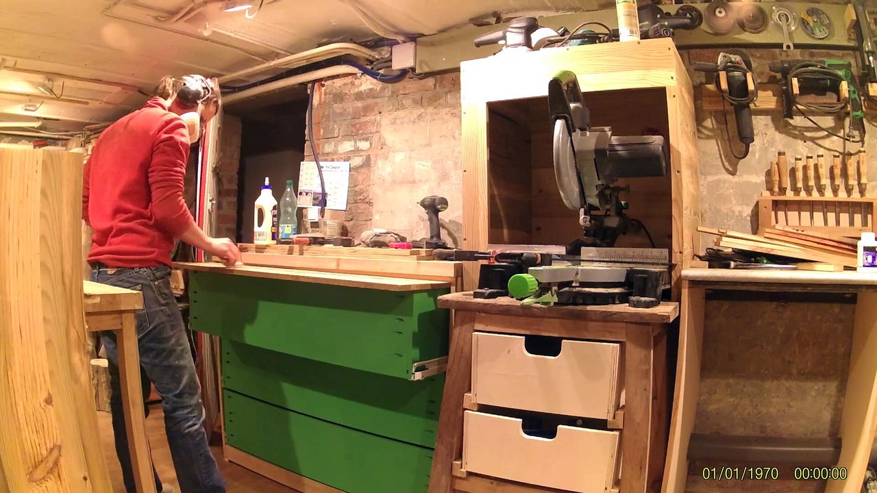 Comment faire un meuble pour la scie à onglets #3
