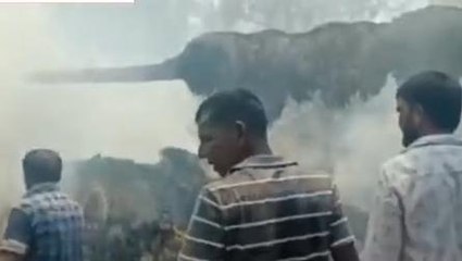 चंदौली में आग का तांडव, सब कुछ हो गया तबाह; देखे लाइव वीडियो