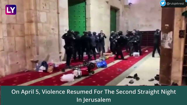 Jerusalem Violence: Israeli Police & Worshippers Clash At Al-Aqsa Mosque For Second Night In A Row