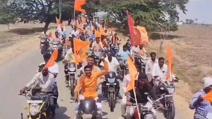 కాగజ్ నగర్: డోలు వాయిద్యాలు.. డీజే పాటలతో మార్మోగిన శోభాయాత్ర