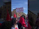 La 11e mobilisation contre la réforme des retraites à Marseille, c’est aussi des slogans