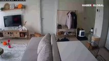Eve koyduğu kamera ile fark etti: Sahibi evde yokken 'Baba' diyerek onu arayan kedi şaşırttı
