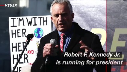 Anti-Vaxxer Activist RFK Jr. Challenges Biden for Democratic Nomination