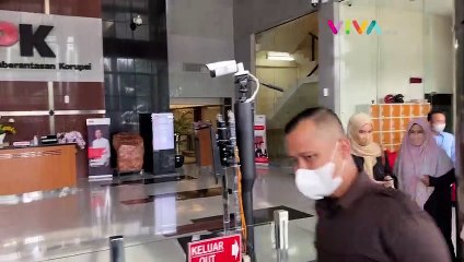 Ekspresi Sekda Riau Cengar-cengir Usai Diperiksa KPK